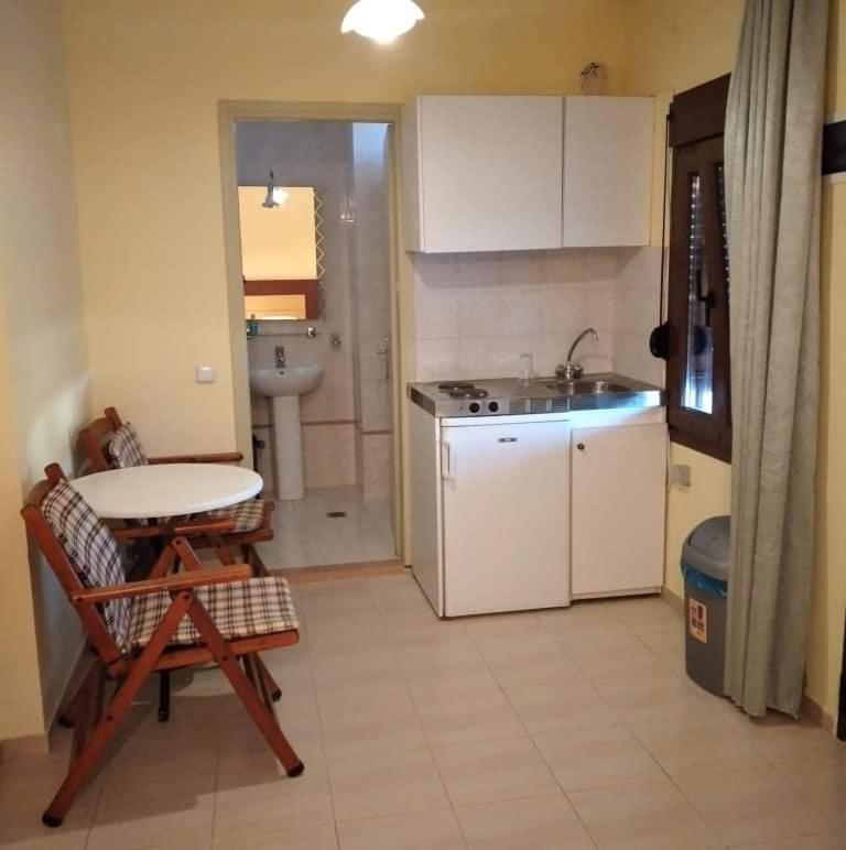 Ta Kalamakia Apartments 瓦捷拉 外观 照片
